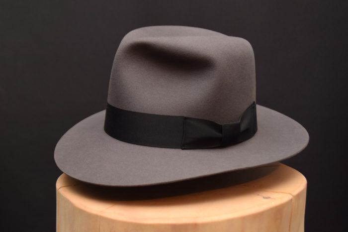 Indiana Jones Kingrom Crytsal Skull fedora Hut Hat grau grey 2
