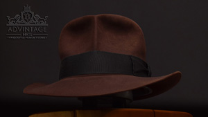 Short SoC Fedora Hat in "chocolate"