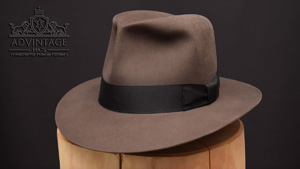 Clipper Fedora Hut in smoke-grey