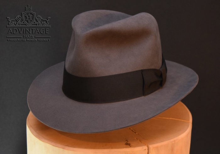 custom fedora hut hat grau