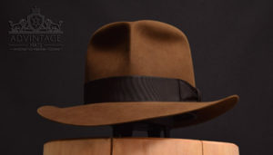 Read more about the article adVintage MasterPiece Fedora hat Raiders Style (Idol Grab Scene) in Bright-Sable