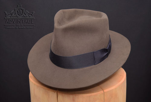 Custom Fedora Hut in Smoke-Grey