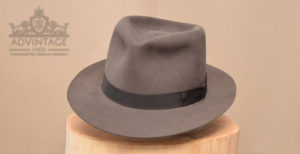 Read more about the article Custom Fedora hat in Smoke-Grey