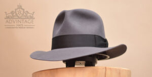 Mehr über den Artikel erfahren Temple Fedora Hut in Steel-Grey