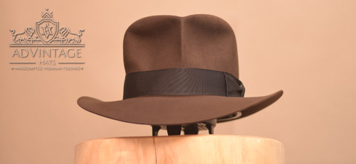 dezenter MasterPiece SoC Fedora in True-Sable