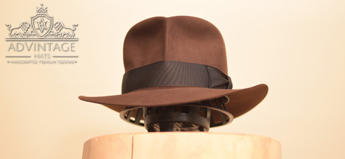 Read more about the article Decent MasterPiece Streets of Cairo Fedora Hat in Sable 23