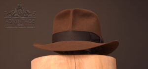 Mehr über den Artikel erfahren Legend Raider Fedora Hut mit Turn in Sable 26