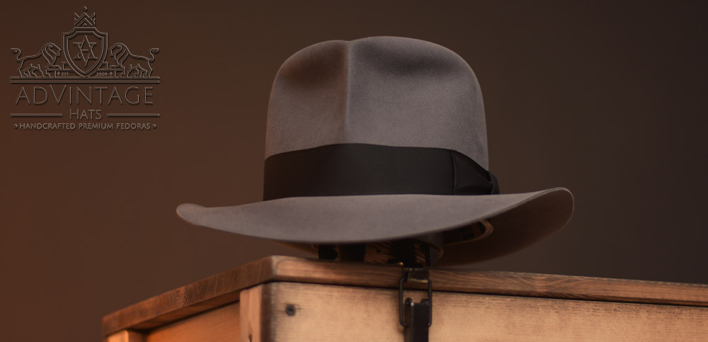 Read more about the article Clipper Fedora Hat in Steel-Grey